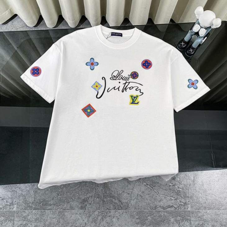 Picture of Louis Vuitton T Shirts Short _SKULVS-XLaatx137502
